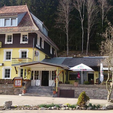 Gasthaus Hotel Loeffelschmiede フェルトベルク エクステリア 写真