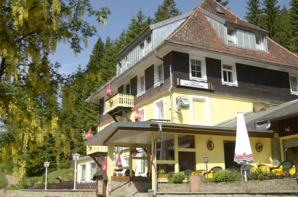 Gasthaus Hotel Loeffelschmiede フェルトベルク エクステリア 写真